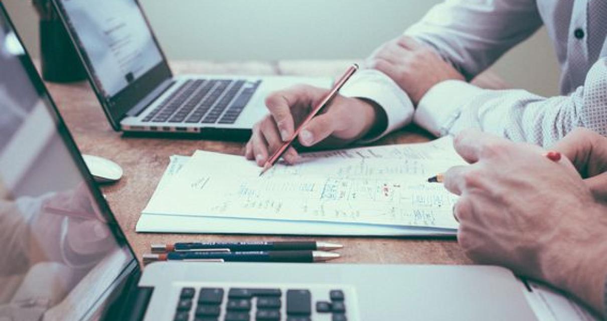 Cryptocurrency regulation
Cryp