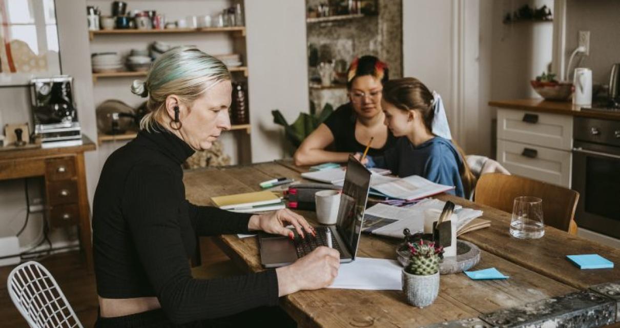 Using Personal Blockchain to G